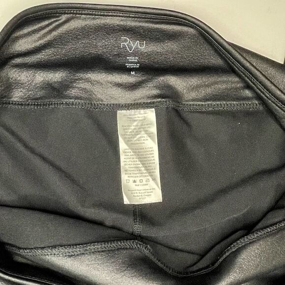 Ryu Shiny Black Crop Workout Leggings M - Picture 7 of 12